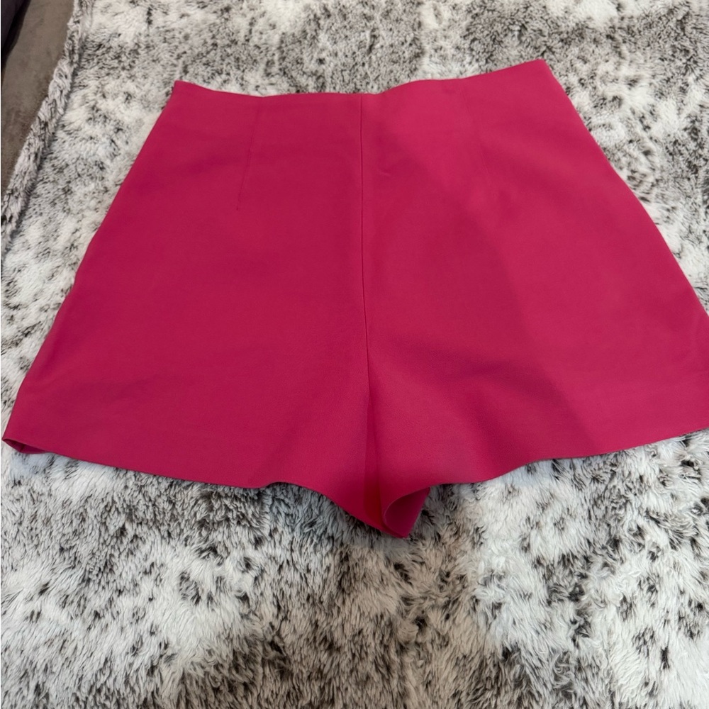 High waisted pink shorts - Picture 4 of 4
